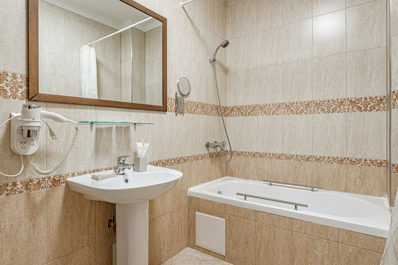 Гостиница Прага Краснодар-98