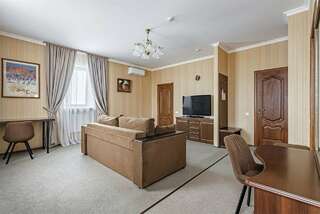 Гостиница Прага Краснодар Люкс-12